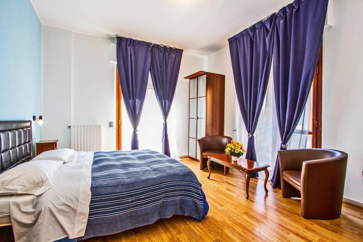 Mammasisi Rooms Lecce Exterior photo